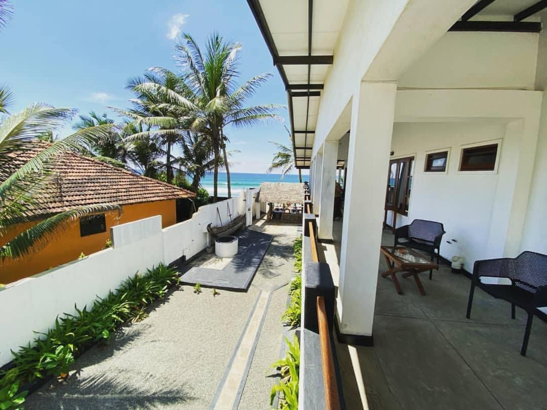 Bed and Breakfast Sailors' Bay Hikkaduwa Exteriér fotografie