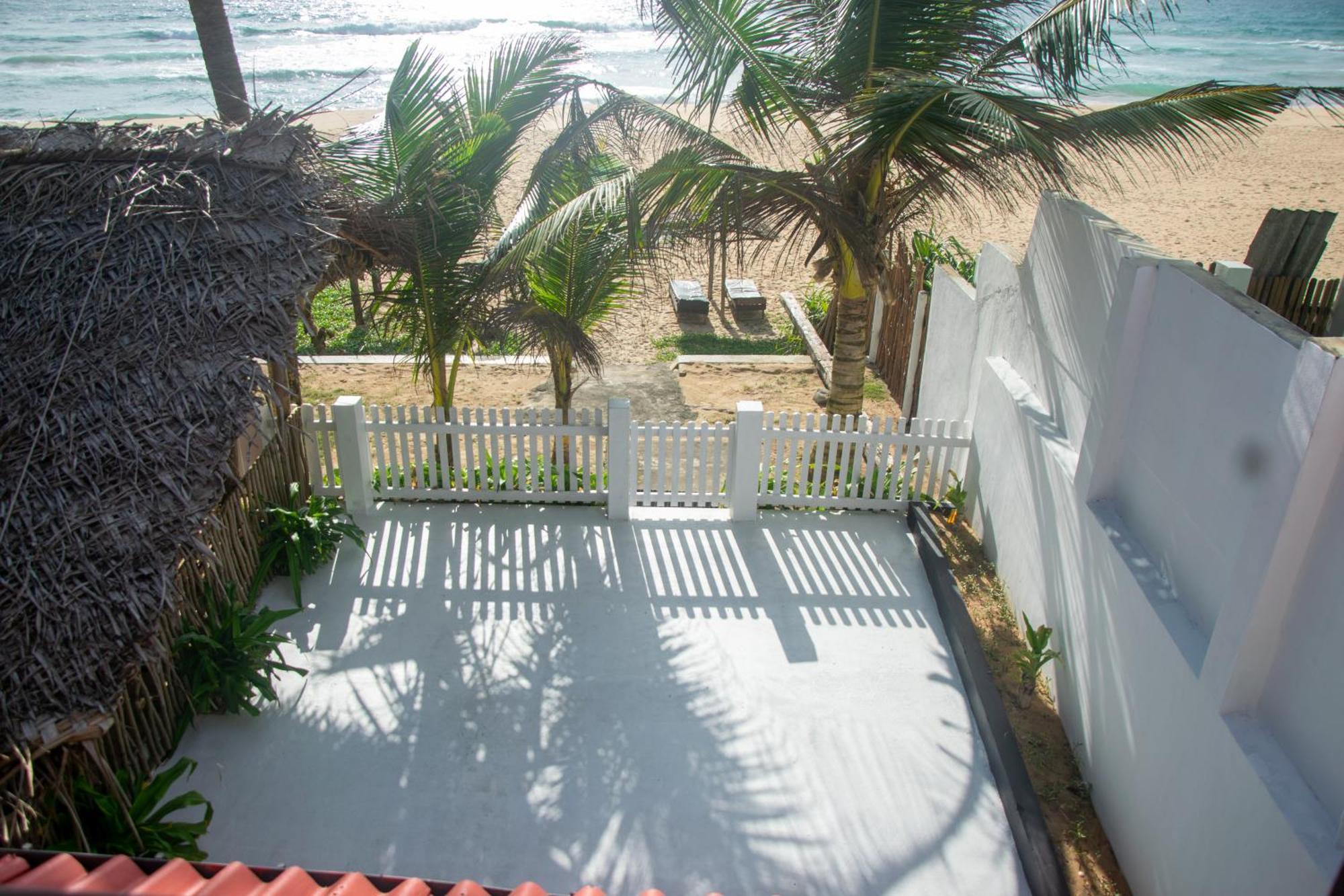 Bed and Breakfast Sailors' Bay Hikkaduwa Exteriér fotografie