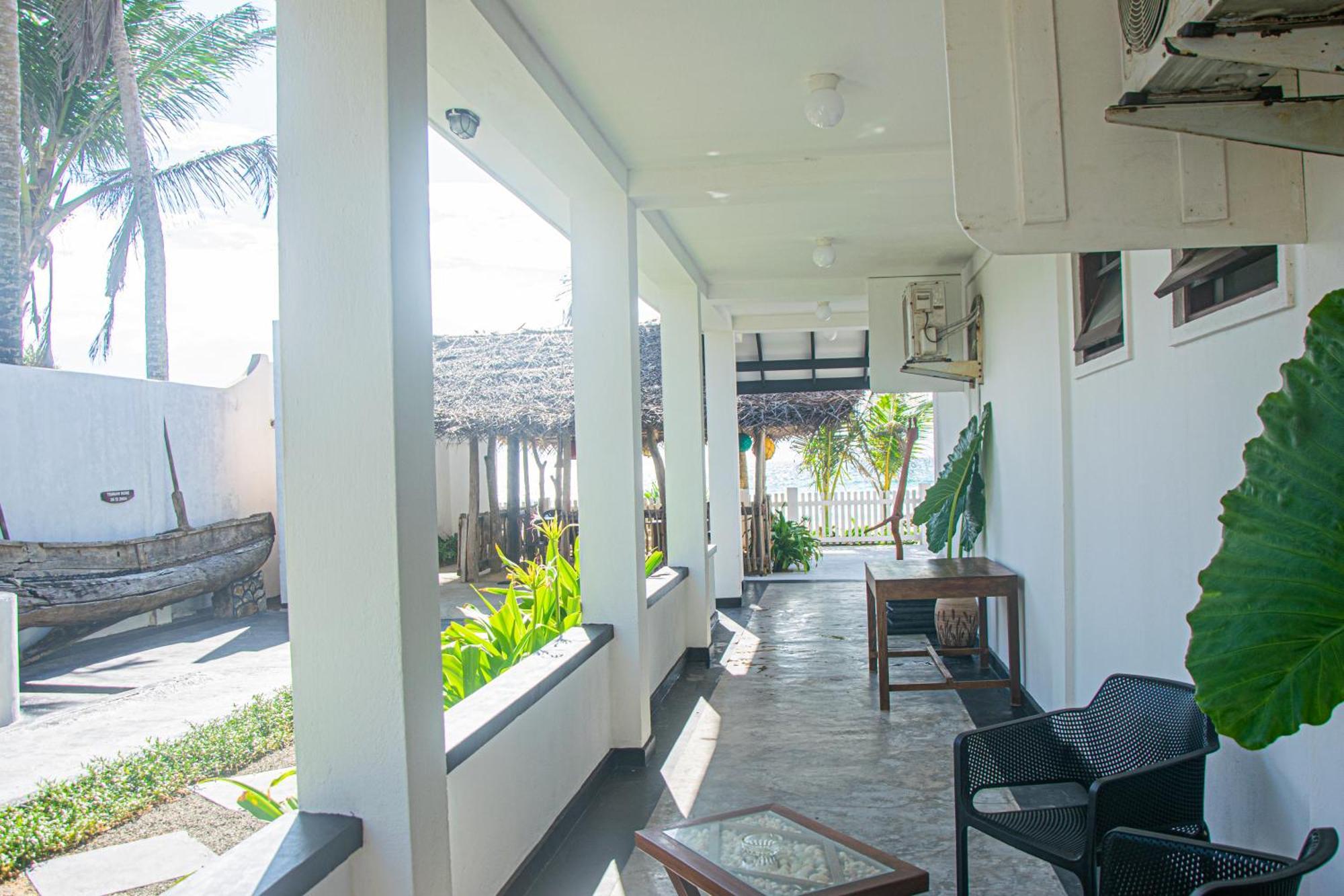 Bed and Breakfast Sailors' Bay Hikkaduwa Exteriér fotografie
