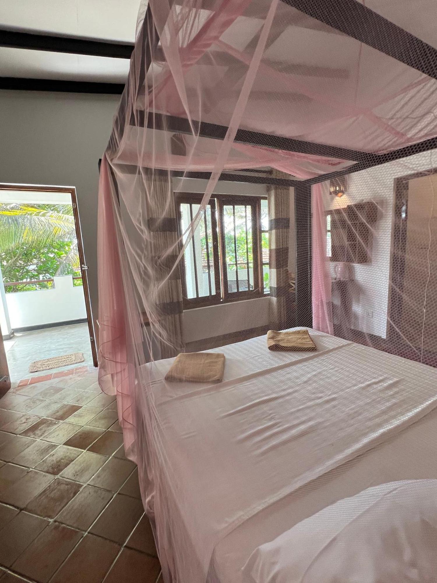 Bed and Breakfast Sailors' Bay Hikkaduwa Exteriér fotografie
