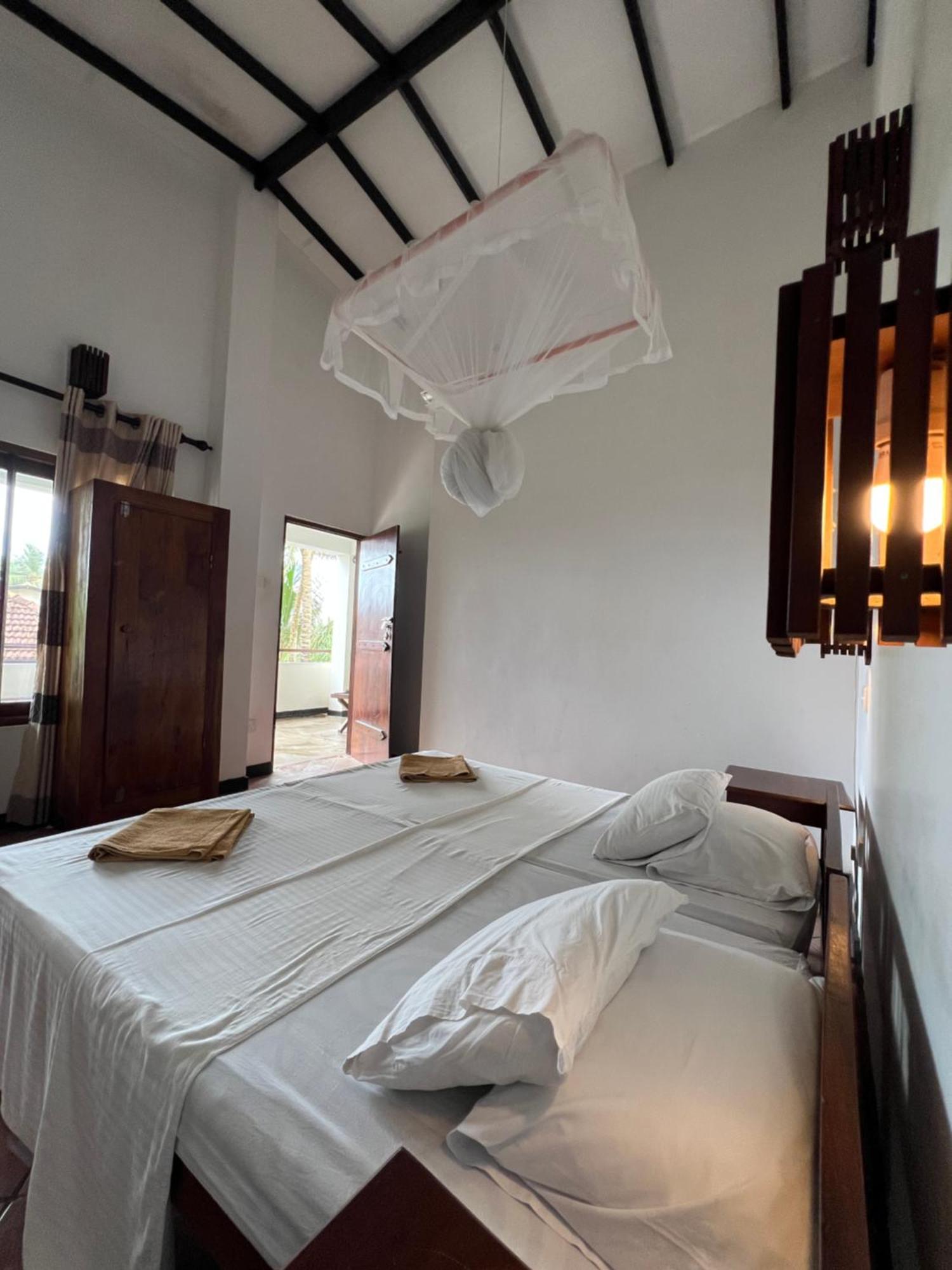 Bed and Breakfast Sailors' Bay Hikkaduwa Exteriér fotografie