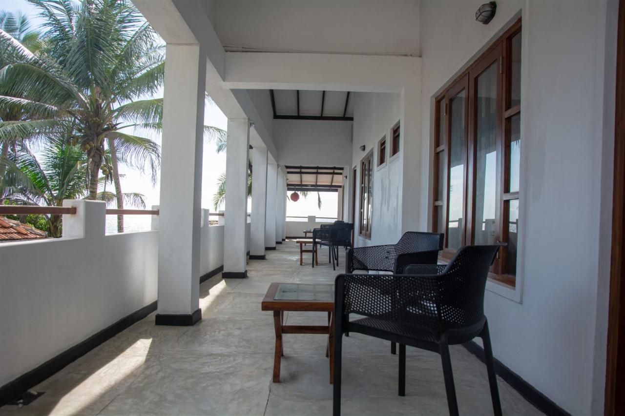 Bed and Breakfast Sailors' Bay Hikkaduwa Exteriér fotografie